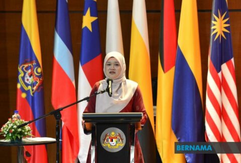 180592f65e33e731e987583151991b586963045f110a9