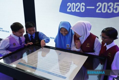 6af5a3ff4ef65d7a5fe0d172974b5e6d6970648d41939